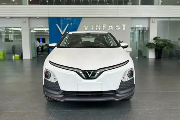 VinFast-VF-5-Plus-mau-trang
